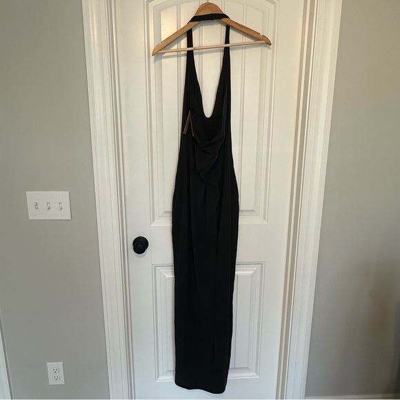 Skims Maxi Dress Halter Plunge Black Fitted Lounge Minimalist Size Medium New - Picture 4 of 7